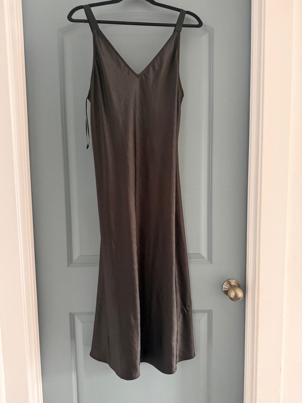 ANTHRO Sleek Satin Slip Dress in black Sz M - EUC